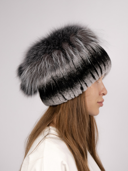 Шапка из меха кролика и песца с помпонами, черно-белый