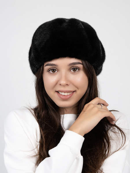 Берет из цельного меха норки, черный