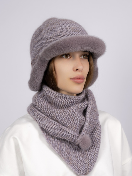 Шапка из меха норки на вязаной основе c козырьком + косынка, серо-фиолетовый 