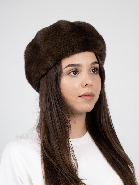 Берет из цельного меха норки, «орех»