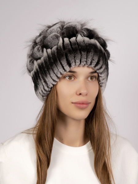 Шапка из меха кролика, черно-белый