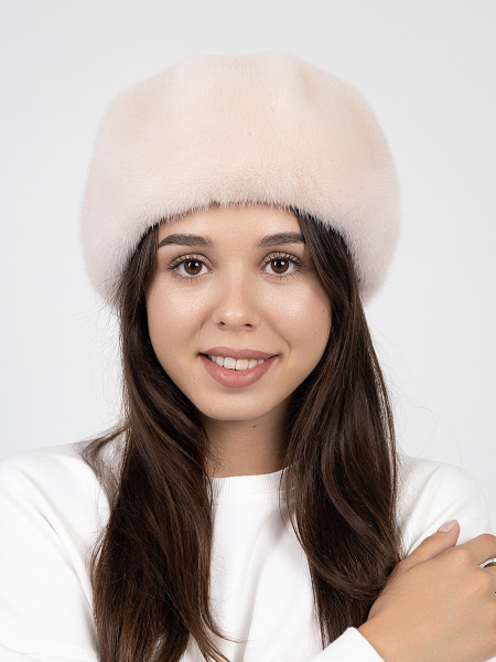 Берет из цельного меха норки, равалия